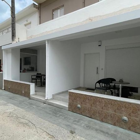 Paraskevi'S Apartments كيساموس المظهر الخارجي الصورة